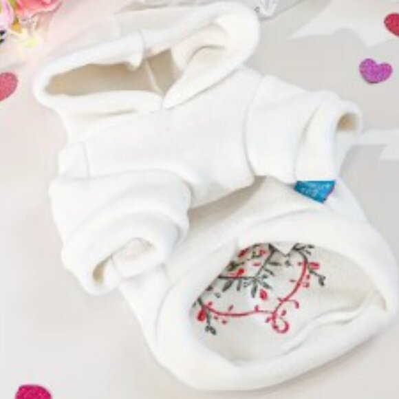 "Sweetheart" Dog Hoodie - Cozy Pet Sweatshirt with Heart & FloraL Design Size S - Picture 2 of 10